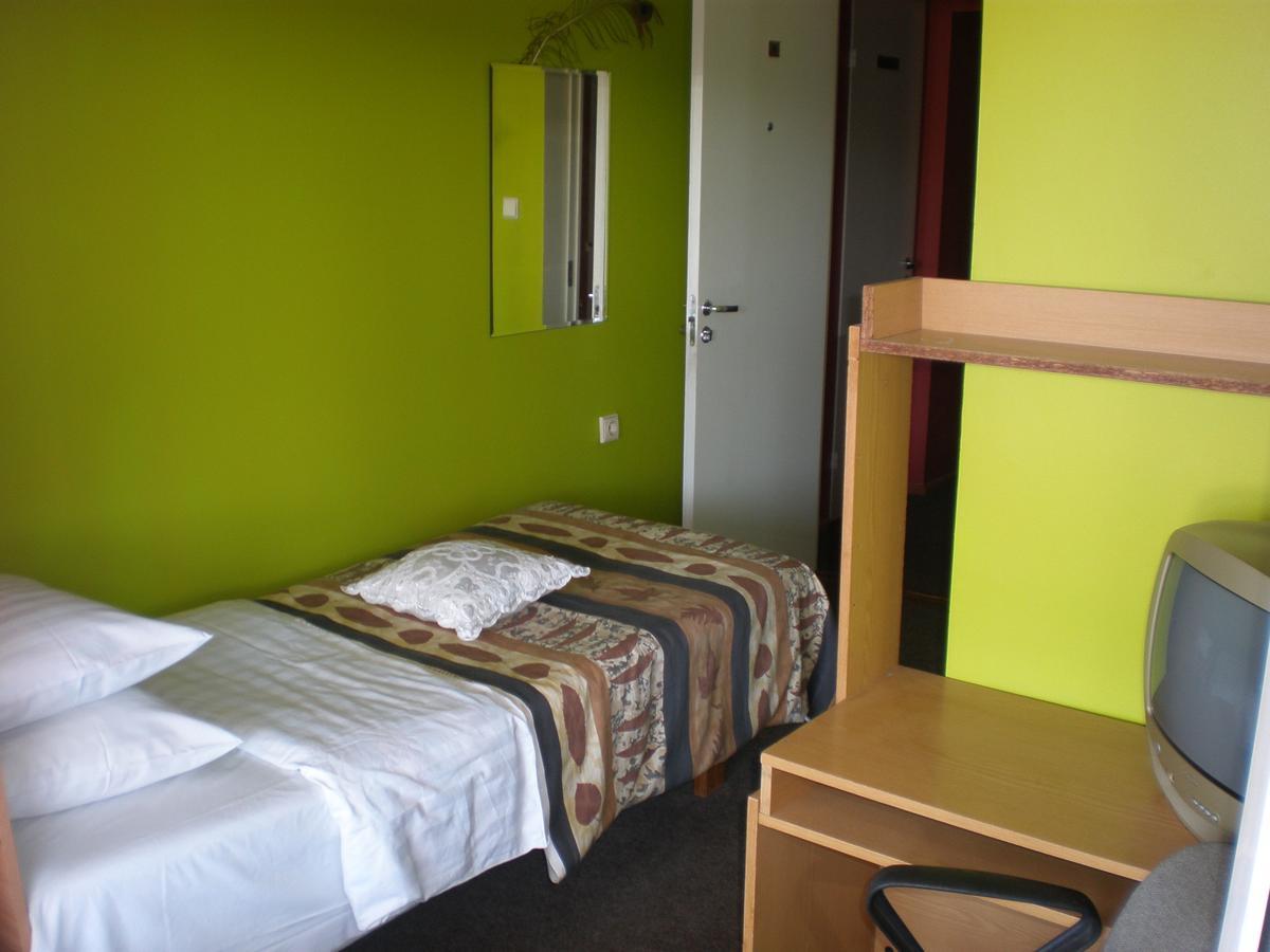 Hotel Getliin Saku Εξωτερικό φωτογραφία
